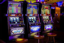 Meja Speed Blackjack posjp33 dengan dealer langsung dan antarmuka pengguna interaktif